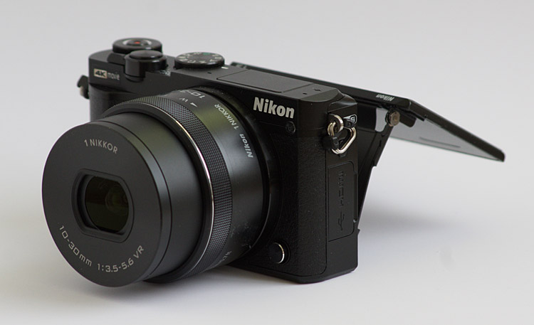 Nikon J5 Display
